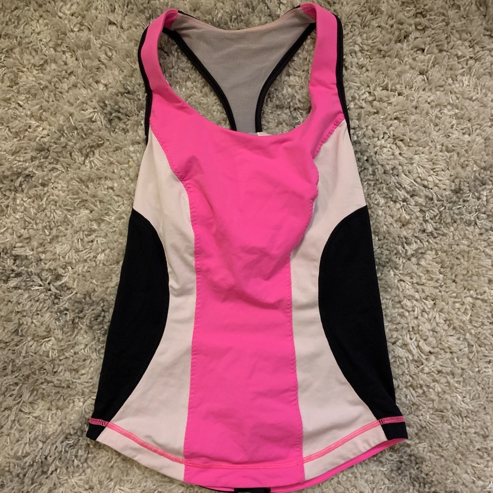 Lulu lemon tank
